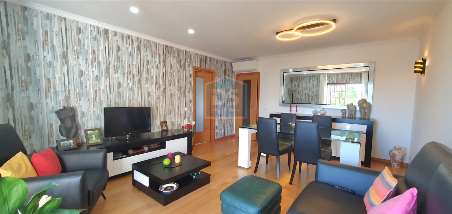 Apartamento T1 para Venda em Quarteira Foto 15