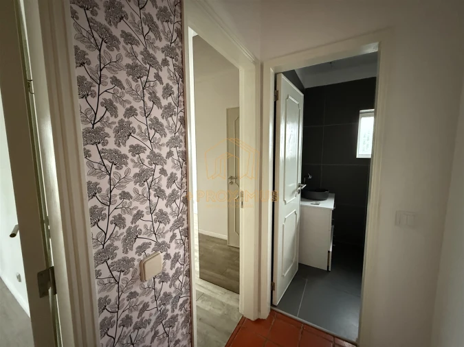 Apartamento T4 para Venda em Tavarede Foto 30