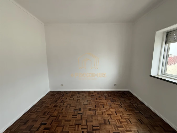 Apartamento T4 para Venda em Tavarede Foto 16