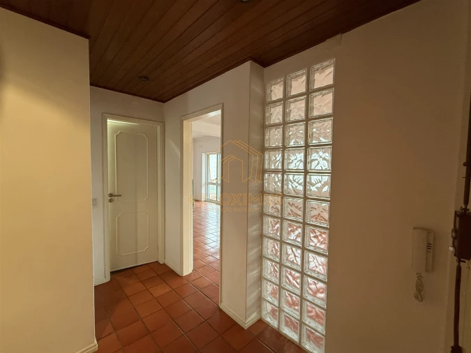 Apartamento T4 para Venda em Tavarede Foto 1