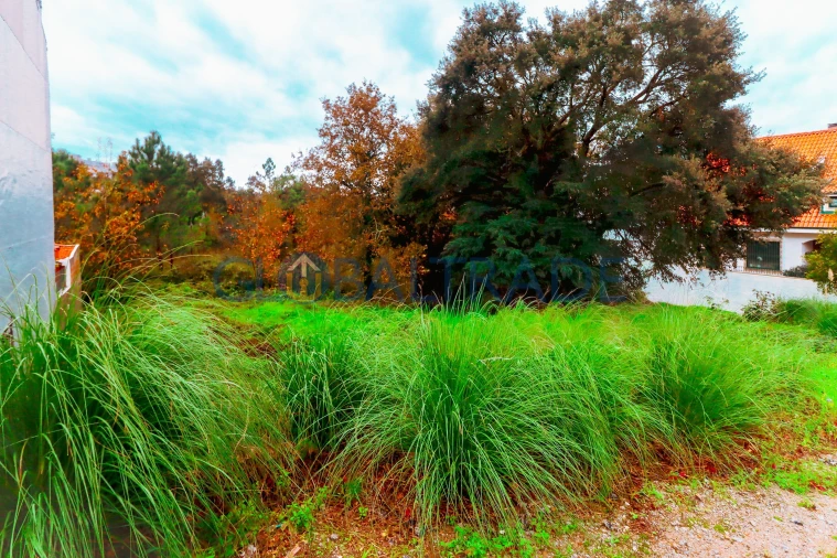 Terreno para Venda em Fânzeres e São Pedro da Cova Foto 20