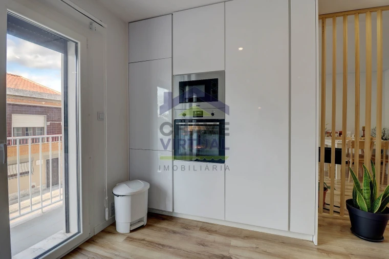 Apartamento T3 para Venda em Bombarral e Vale Covo Foto 16