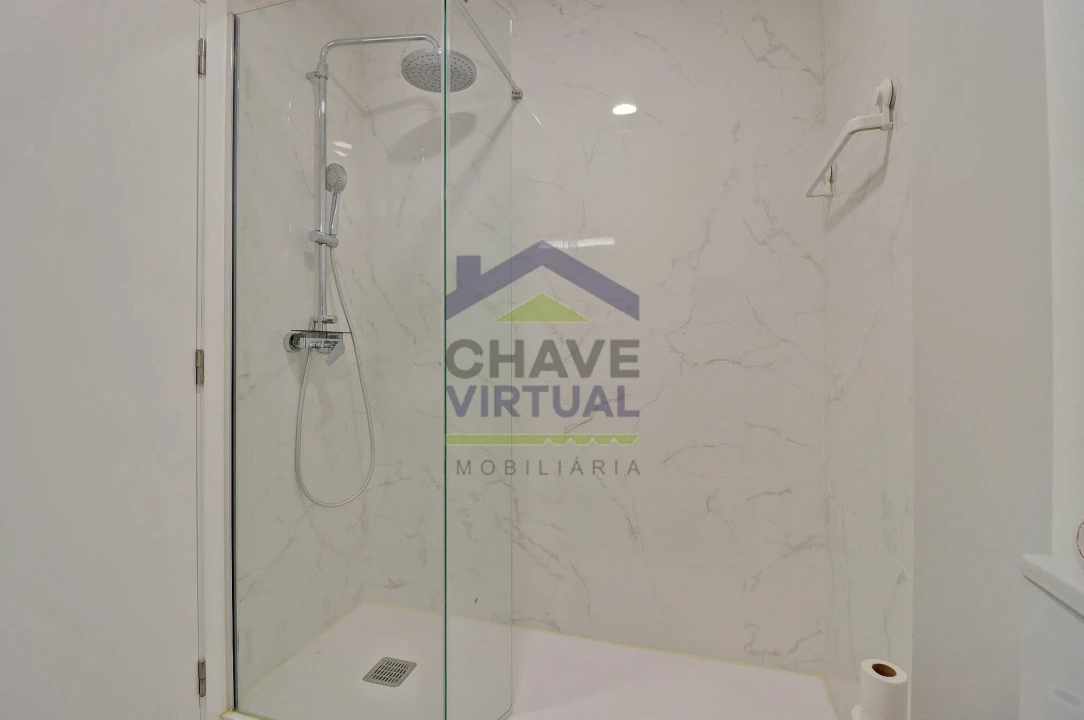 Apartamento T3 para Venda em Bombarral e Vale Covo Foto 20