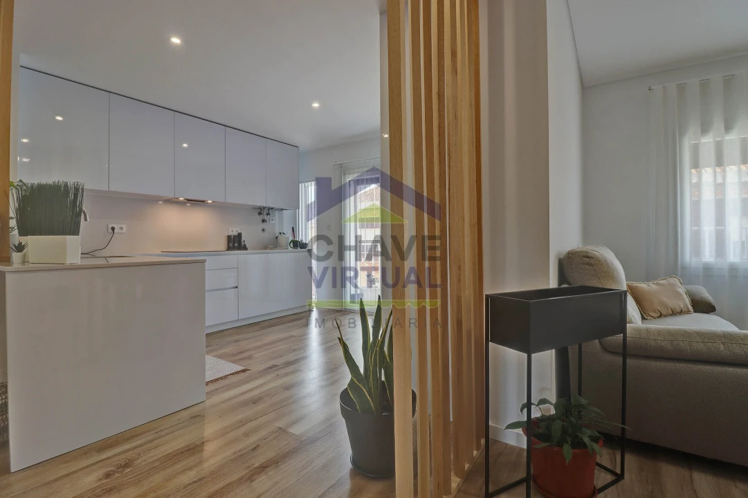 Apartamento T3 para Venda em Bombarral e Vale Covo Foto 10