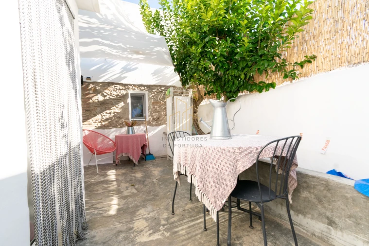 Moradia T2 para Venda em Barbacena e Vila Fernando Foto 1