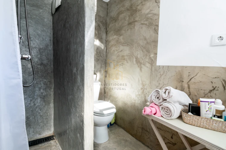 Moradia T2 para Venda em Barbacena e Vila Fernando Foto 3