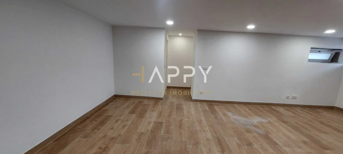 Moradia T3 para Venda em Santo Tirso, Couto (Santa Cristina e São Miguel) e Burgães Foto 2