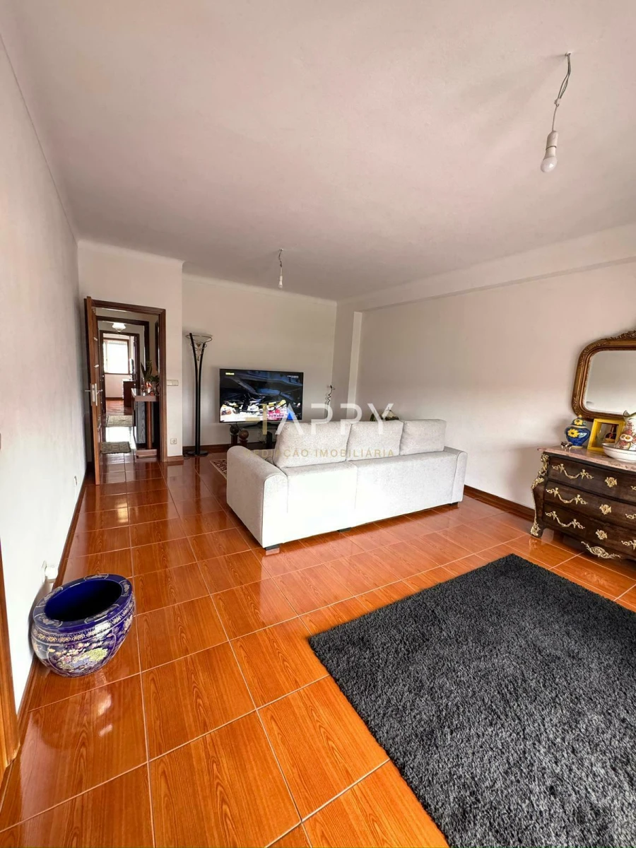 Apartamento T2 para Venda em Paredes Foto 17