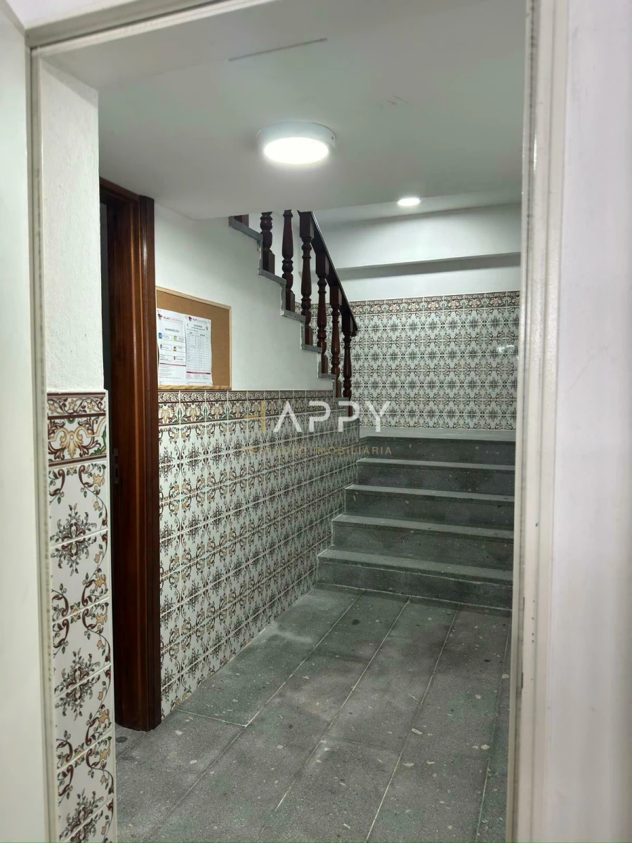 Apartamento T2 para Venda em Paredes Foto 5