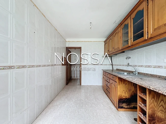 Apartamento T2 para Venda em Benfica Foto 4