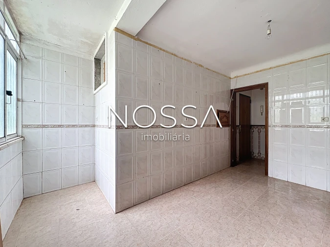 Apartamento T2 para Venda em Benfica Foto 9