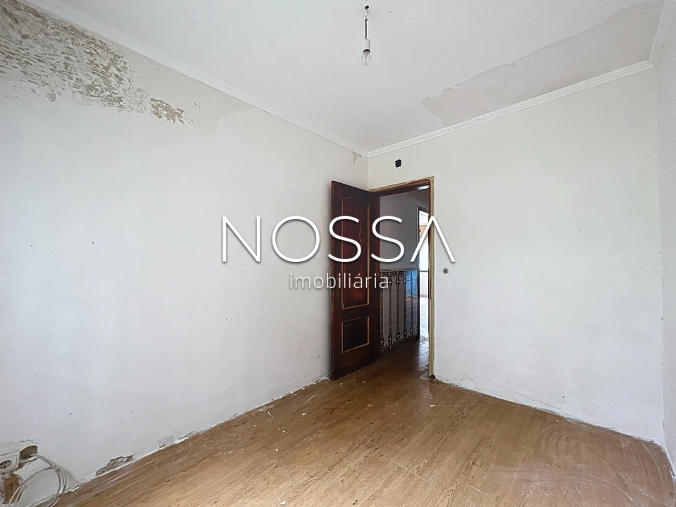 Apartamento T2 para Venda em Benfica Foto 7