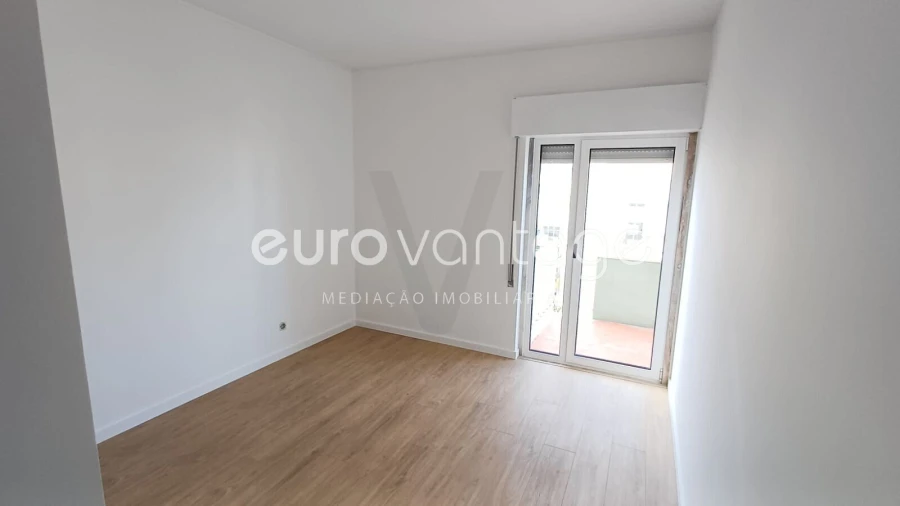 Apartamento T3 para Venda em Marrazes e Barosa Foto 10