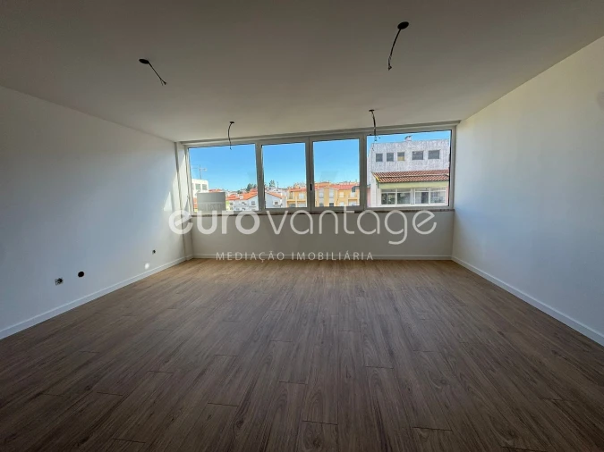 Apartamento T3 para Venda em Marrazes e Barosa Foto 4