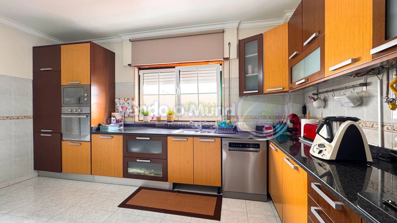 Apartamento T3 para Venda em Samora Correia Foto 2