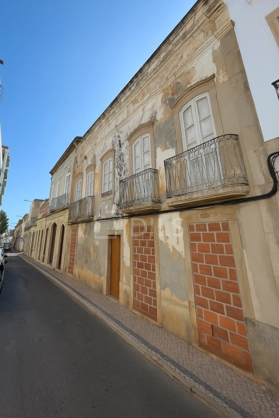 Prédio para Venda em Faro (Sé e São Pedro) Foto 4