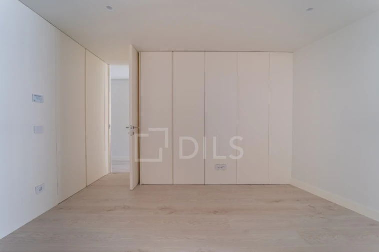 Apartamento T2 para Venda em Santa Marinha e São Pedro da Afurada Foto 8