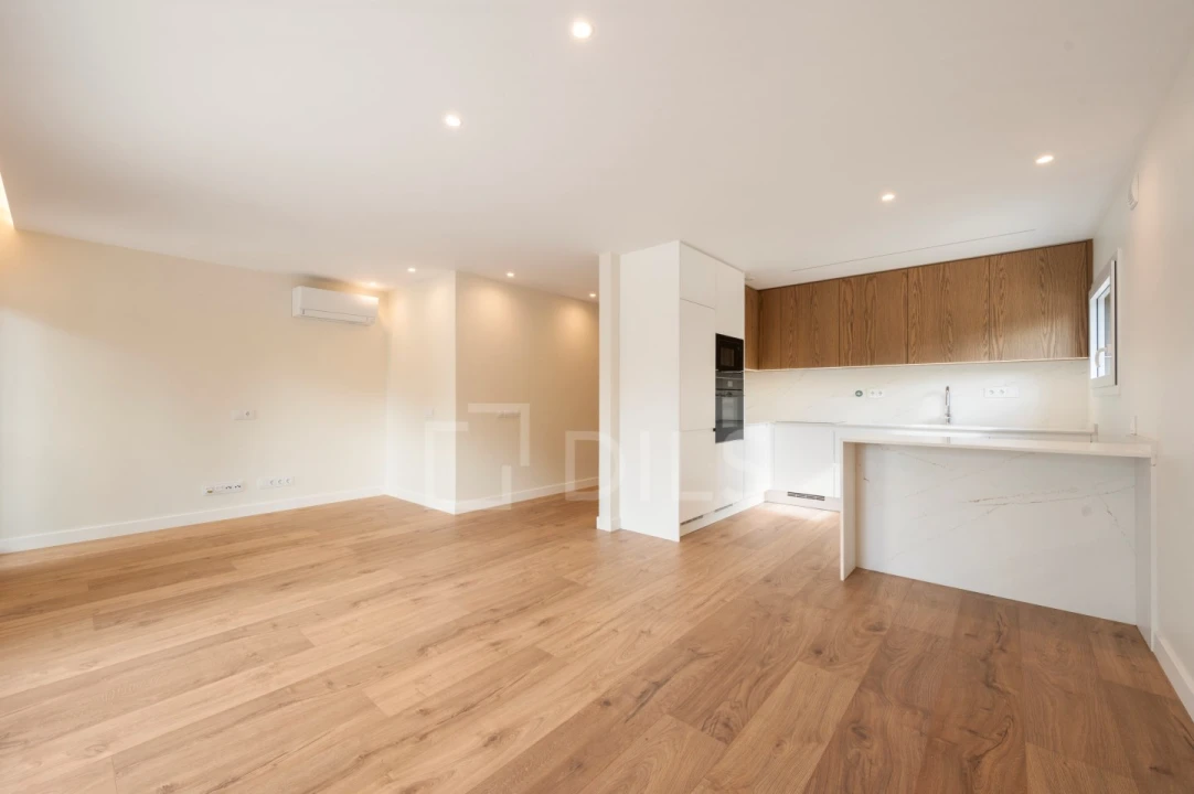 Apartamento T1 para Venda em Cascais e Estoril Foto 3