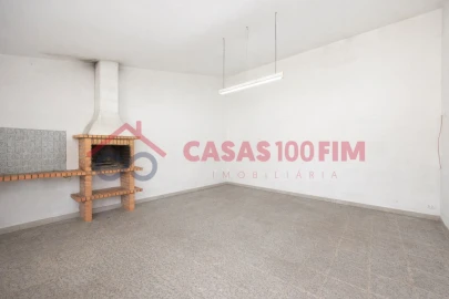 Moradia T3 para Venda em Marinha Grande