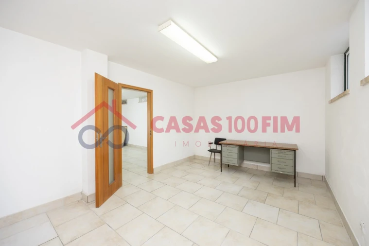 Moradia T3 para Venda em Marinha Grande Foto 8