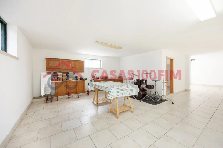 Moradia T3 para Venda em Marinha Grande Foto 17