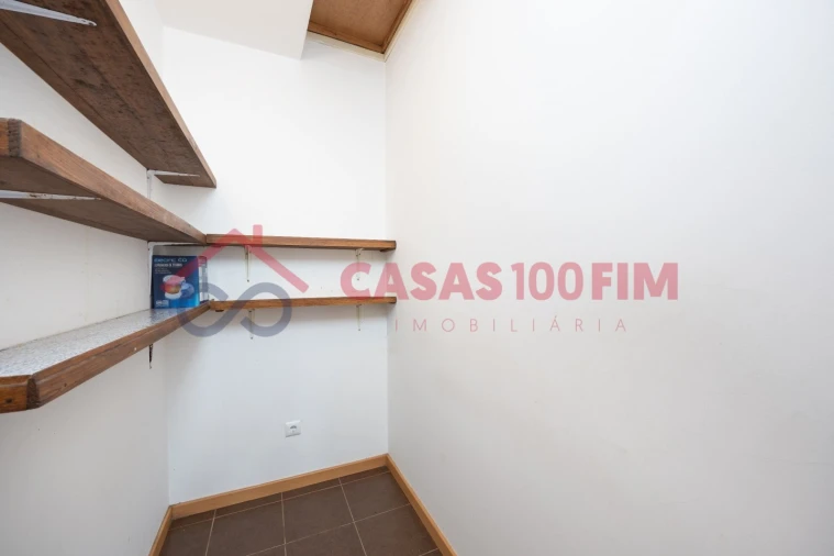 Moradia T3 para Venda em Marinha Grande Foto 21