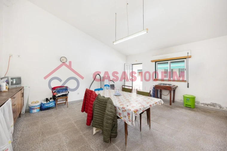 Moradia T3 para Venda em Marinha Grande Foto 36