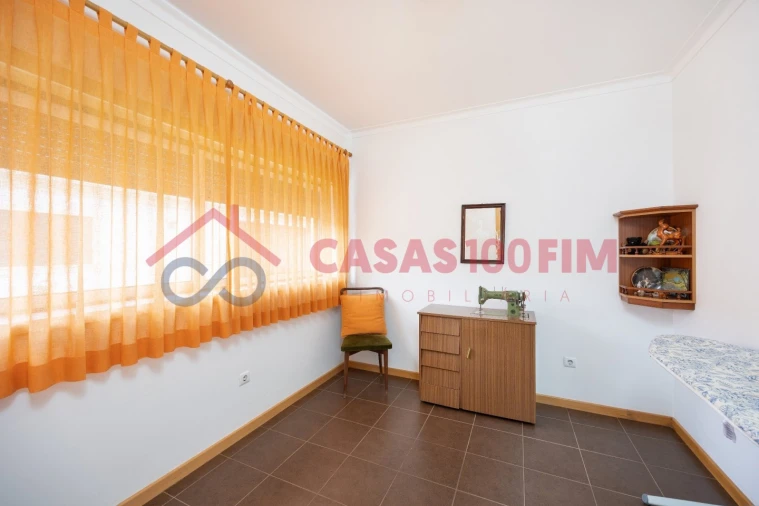 Moradia T3 para Venda em Marinha Grande Foto 37