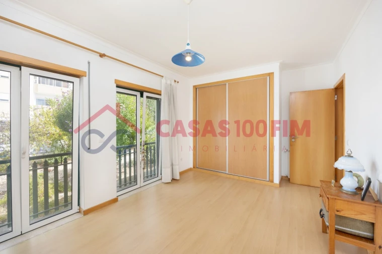 Moradia T3 para Venda em Marinha Grande Foto 42