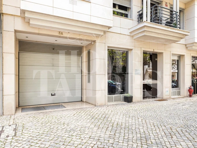 Apartamento T1 para Arrendamento em Avenidas Novas Foto 26