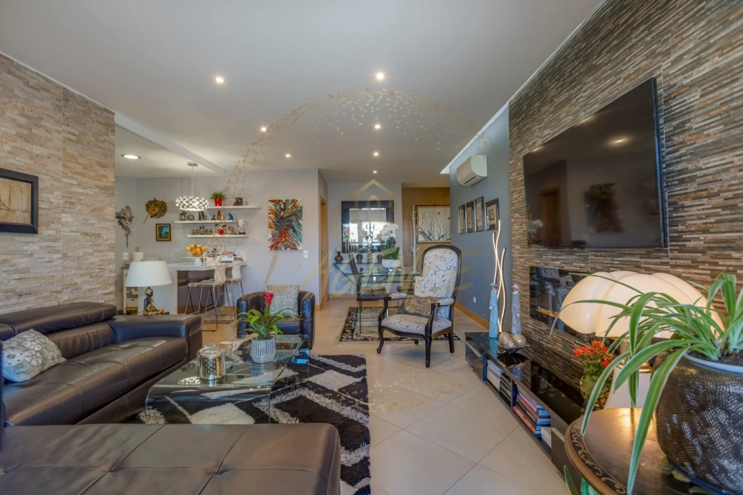 Apartamento T2 para Venda em Lagos (São Sebastião e Santa Maria) Foto 1