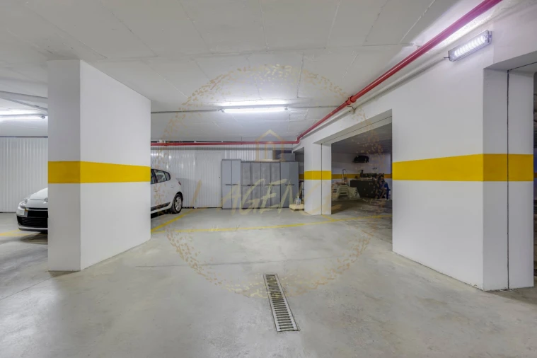 Apartamento T2 para Venda em Lagos (São Sebastião e Santa Maria) Foto 29