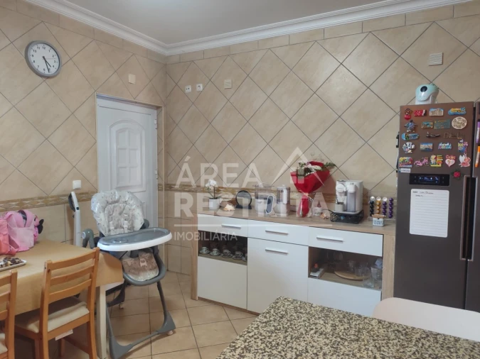 Moradia T3 para Venda em Quinta do Conde Foto 5