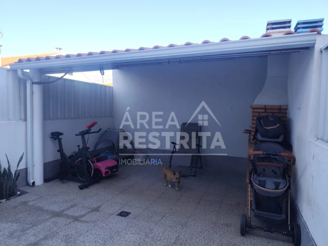Moradia T3 para Venda em Quinta do Conde Foto 29