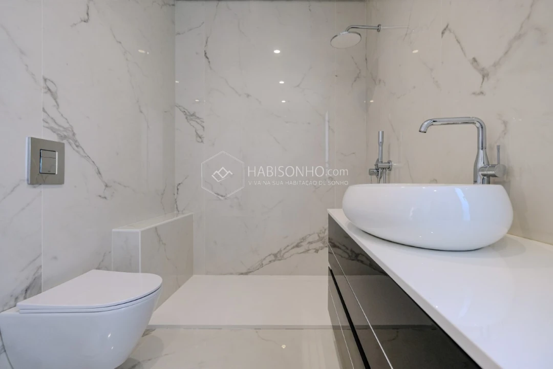 Moradia T4 para Venda em Anta e Guetim Foto 24