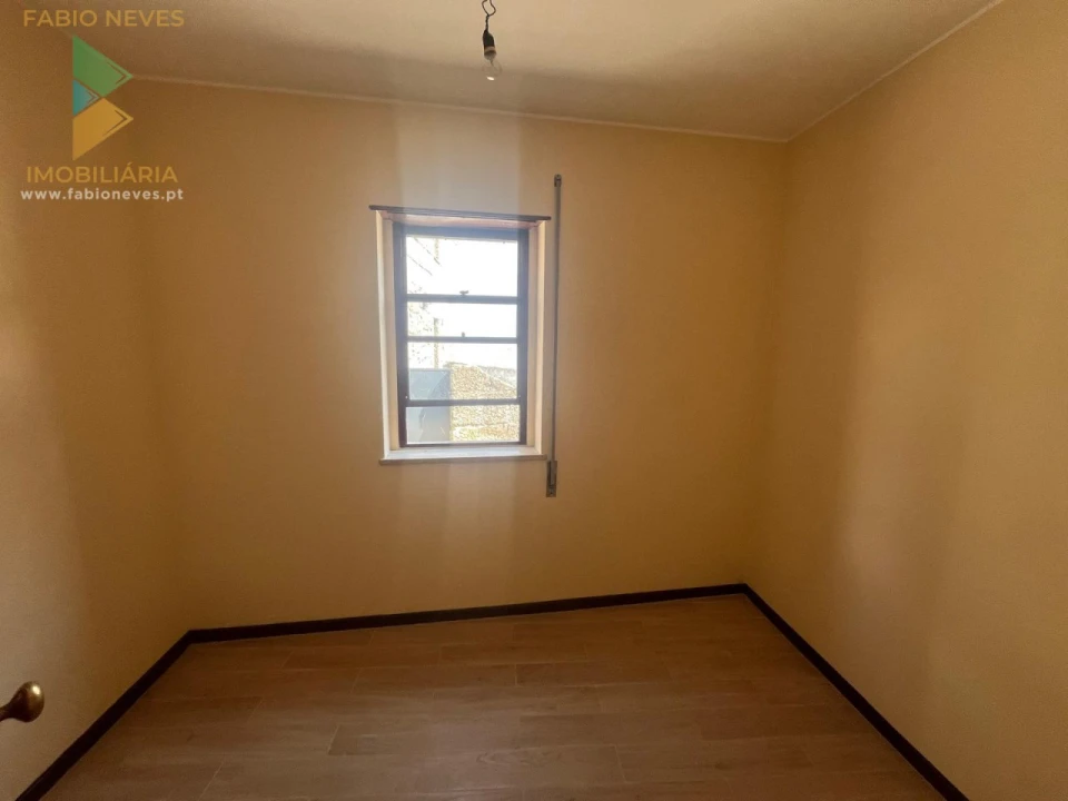 Moradia T3 para Venda em Meruge Foto 14