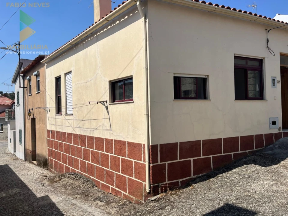 Moradia T3 para Venda em Meruge Foto 4