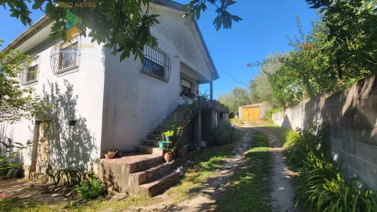 Quinta T3 para Venda em Beiral do Lima Foto 4