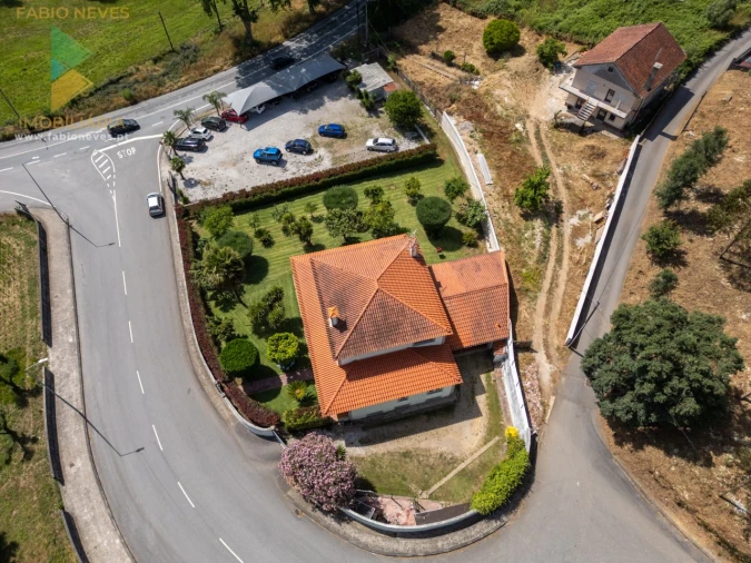 Moradia T4 para Venda em Fornelos e Queijada Foto 61