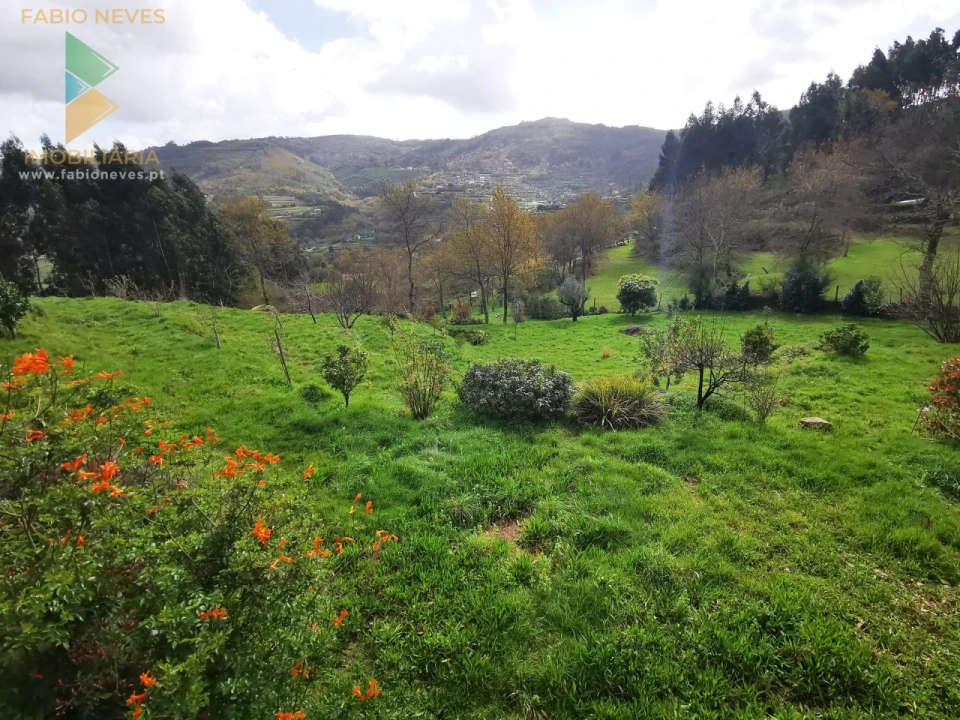 Moradia T2 para Venda em Gondufe Foto 15