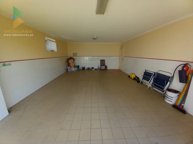 Moradia T5 para Venda em Vila Praia de Ancora Foto 12