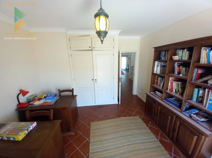 Moradia T5 para Venda em Vila Praia de Ancora Foto 43