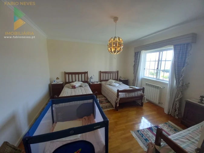 Moradia T5 para Venda em Vila Praia de Ancora Foto 55