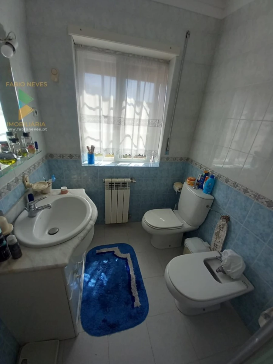 Moradia T5 para Venda em Vila Praia de Ancora Foto 72