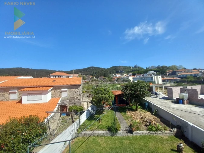 Moradia T5 para Venda em Vila Praia de Ancora Foto 68