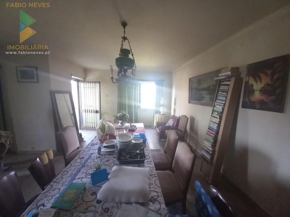 Moradia T4 para Venda em Ribeira Foto 35