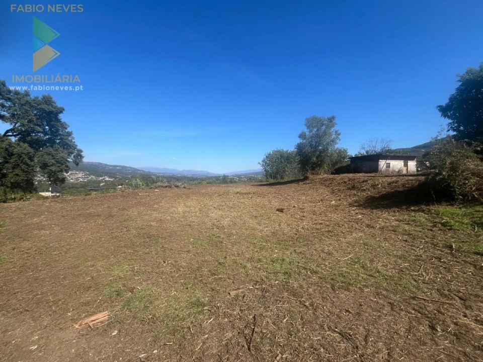 Moradia T4 para Venda em Ribeira Foto 27