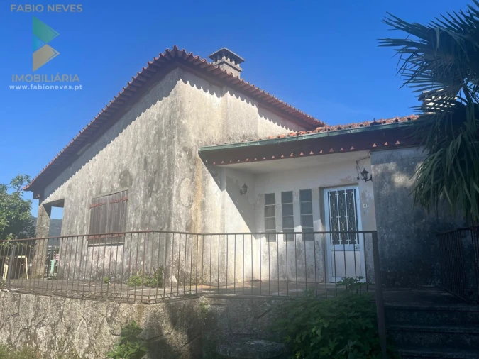 Moradia T4 para Venda em Ribeira Foto 6