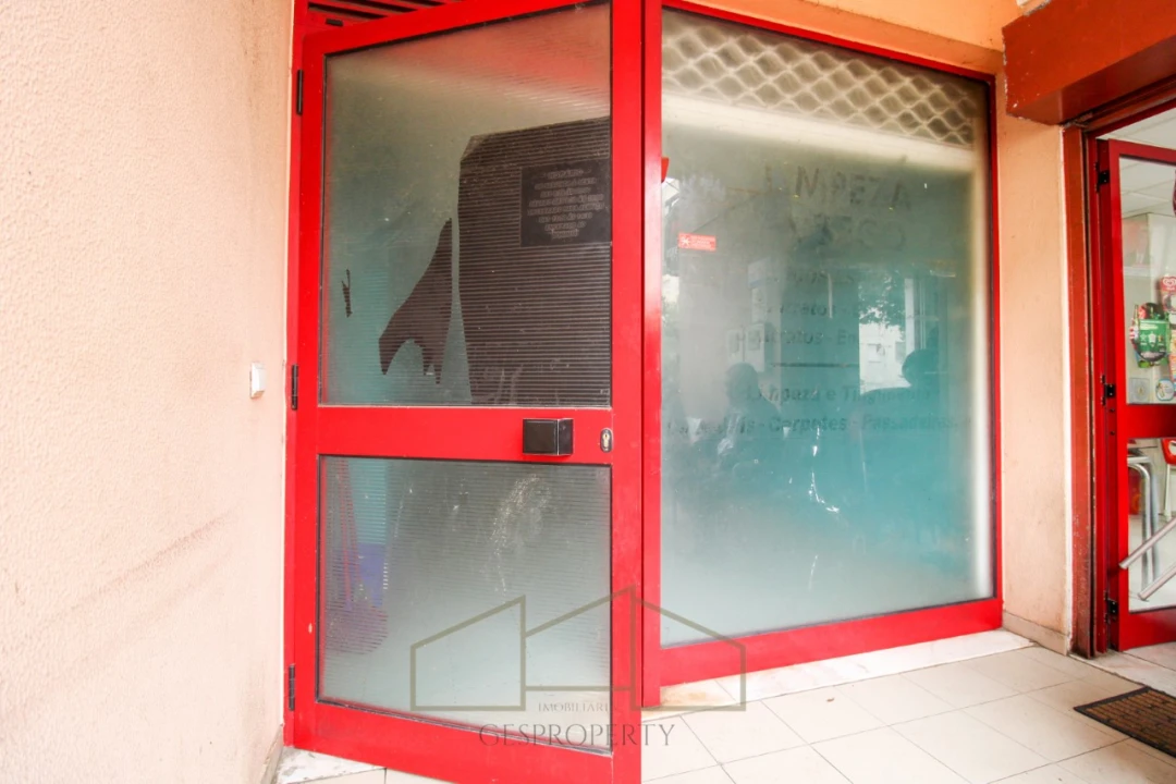 Loja para Venda em Caparica e Trafaria Foto 13