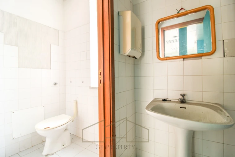 Loja para Venda em Caparica e Trafaria Foto 4